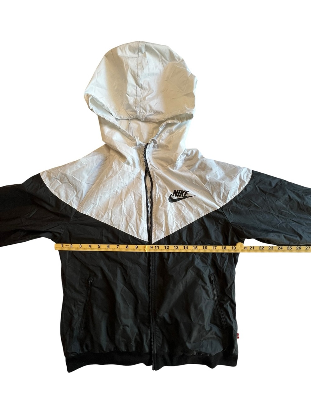 Nike Women's Sportswear Windrunner Jacket in Black and White Size Medium - Picture 9 of 11